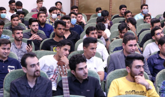 "شب شعر و موسیقی فارسی و انگلیسی بهارانه"