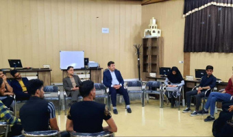 دورهمی هفتگی کتاب با هدف نقد و بررسی کتاب "آموزش شناخت انتقادی" اثر پائولو فریره برگزار شد.