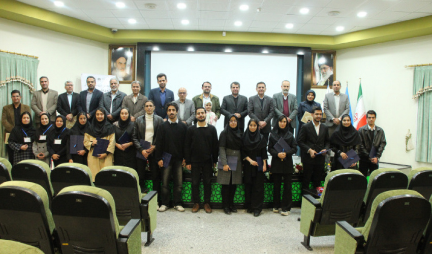 کسب رتبه های نخست و دوم دانشجویان دانشگاه بیرجند در چهاردهمین دوره مسابقات ملی مناظره در مرحله استانی