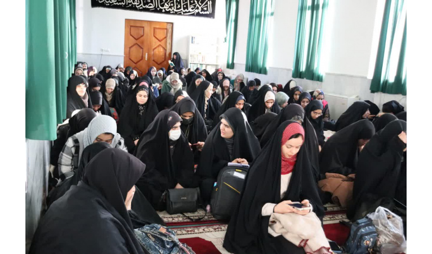 آیین بدرقه کاروان دانشجویان دختر دانشگاه بیرجند به اردوی راهیان نور ۱۴۰۴ برگزار شد
