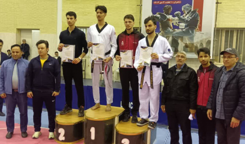 درخشش تیم تکواندو دانشجویان پسر دانشگاه بیرجند با کسب ۴ مدال در مسابقات منطقه ۹ کشور